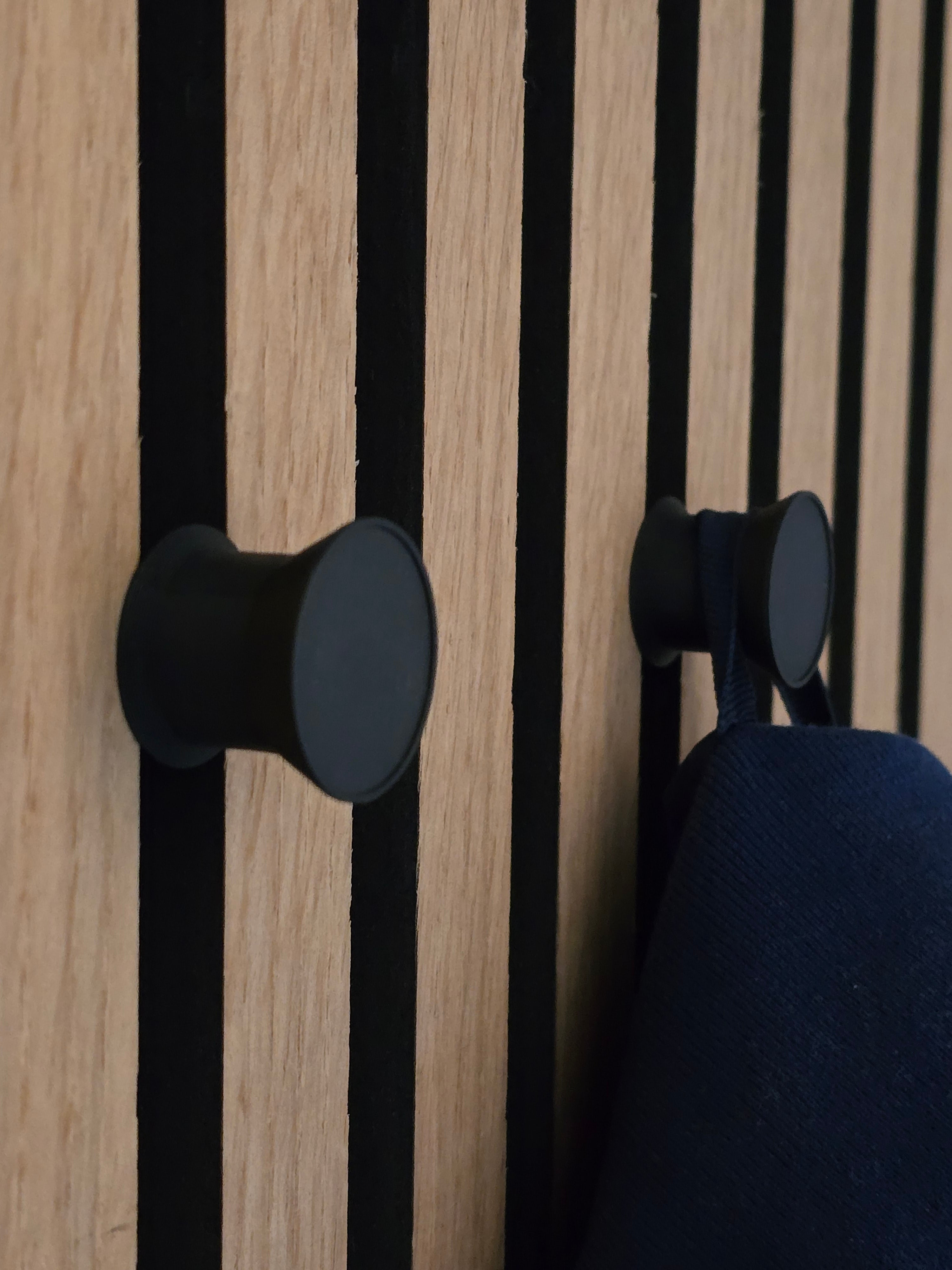 Knopfhaken für Akustikplatten - Montageart: Wandclip