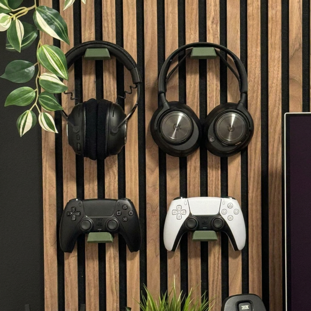 Headset and Controller mount for Acoustic Panels - Installation Type: Wall Clip